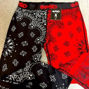 PSD Red/Black Brand New split paisley leggings